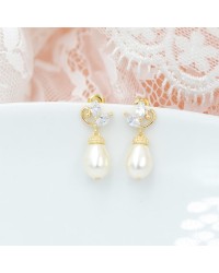 Boucles d'oreilles mariage dorées et perles