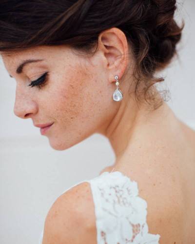 Boucles d'oreilles mariée perle et strass