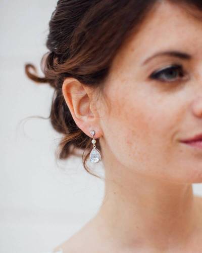 Boucles d'oreilles mariée perle et strass