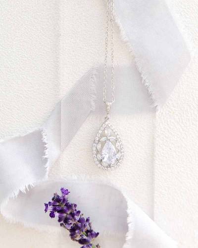 Collier mariée  goutte strass Ines