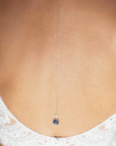 Bijou de dos  pour collier de dos bleu