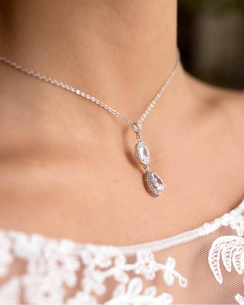 Collier de mariée goutte argenté Betane"