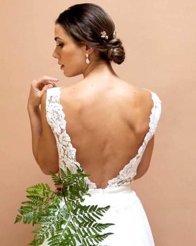 pics à  chignon de mariée cheveux "Savana"