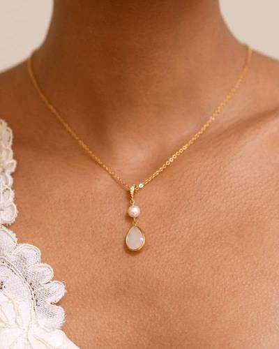 Collier de mariée perle et goutte blanc opale